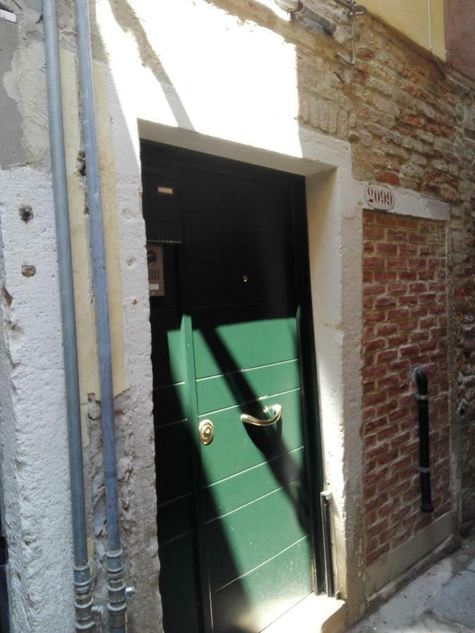 Gioiello Di Venezia, Suite Calle Del Forno Bagian luar foto